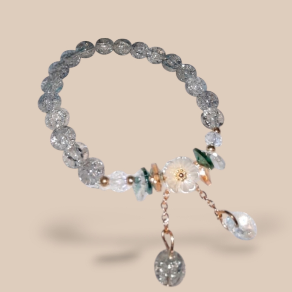3/25$ NEW Flower bead Stretch bracelet with faceted dangling Crystal Gem Chips